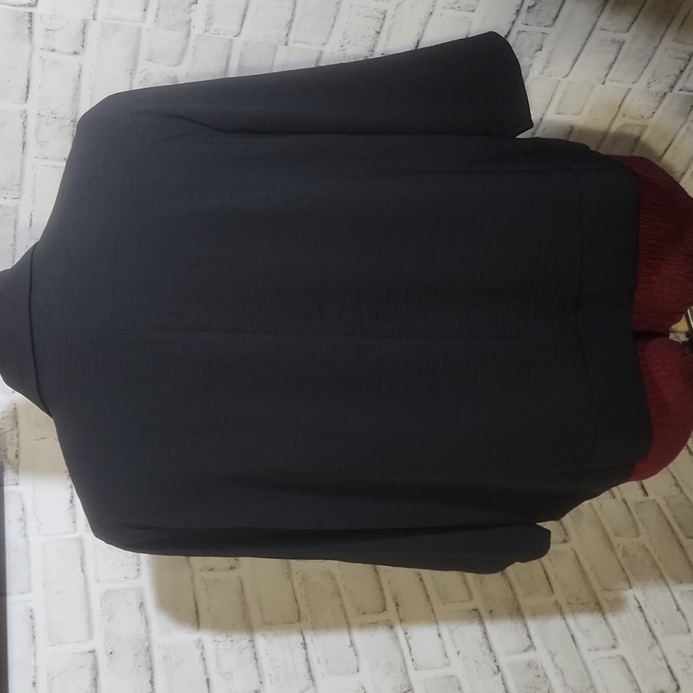NYC Charcoal Blazer with Buttoned Pockets - Picture 2 of 10